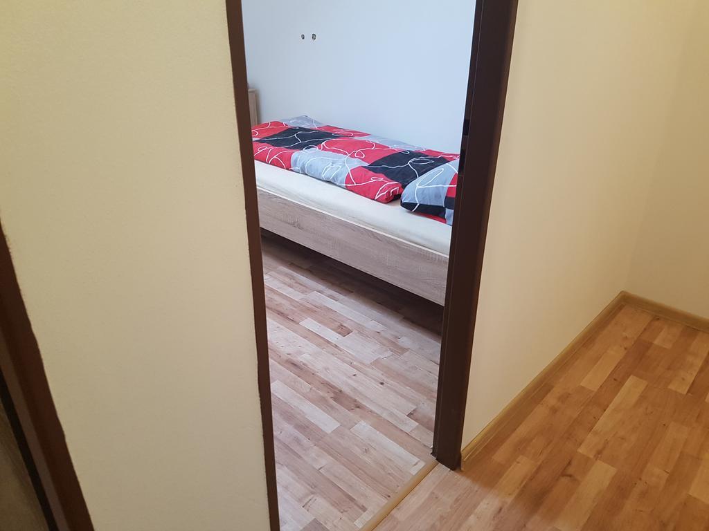 Ubytovani Zizkova Pacov Hotel Eksteriør billede